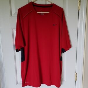 Nike Men's XXL Dri-Fit Tee